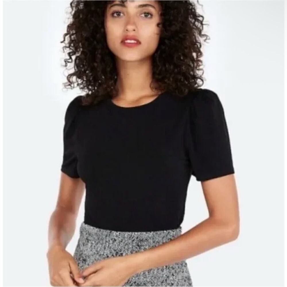 EXPRESS | NEW Black Short Puff Sleeve Top Keyhole Back Women’s Size Small